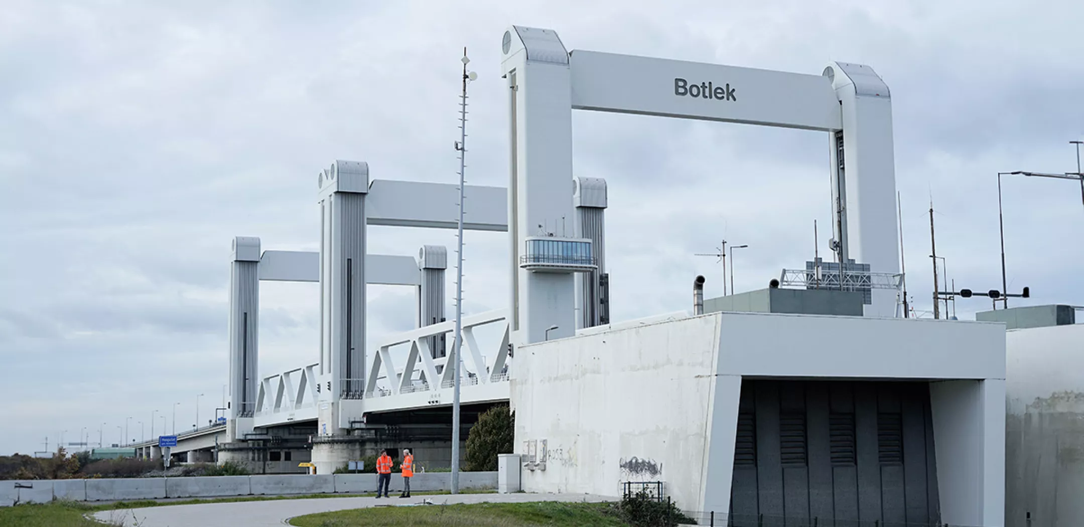 Infratech Botlekbrug